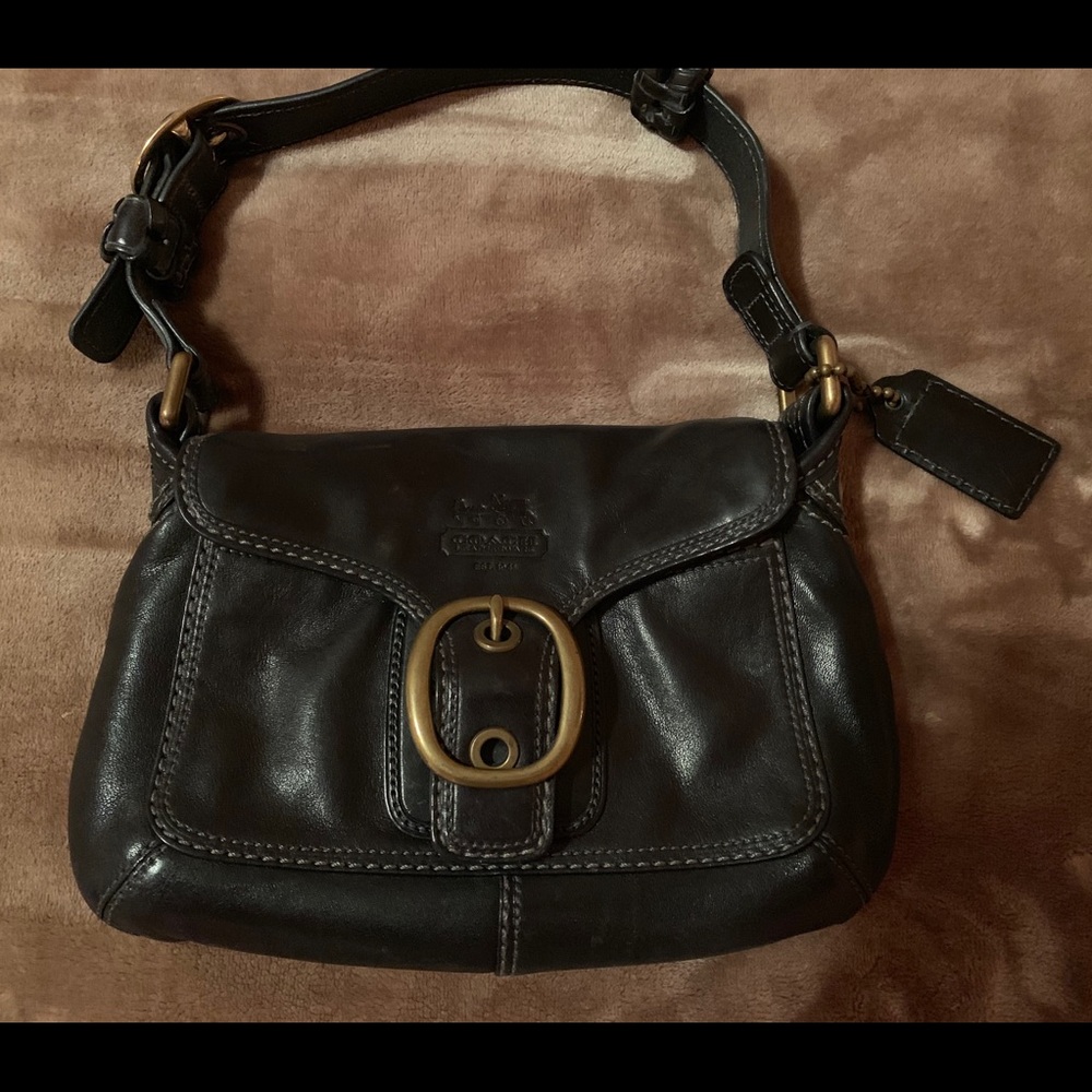 Shoulder mini packable